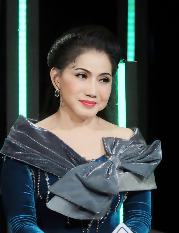 Nữ NSND Phượng Loan: Từng vượt