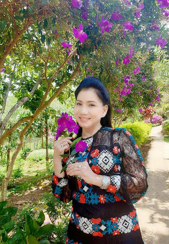 Nữ NSND Phượng Loan: Từng vượt