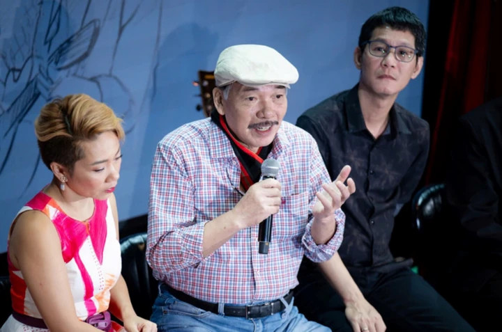 Nhạc sĩ Trần Tiến bức xúc khi đêm nhạc bị hủy sát giờ.