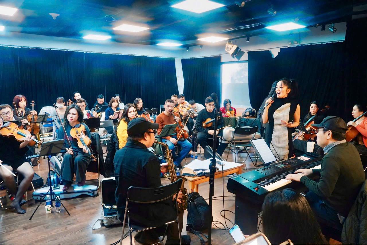 Sở VH-TT Hà Nội lên tiếng về vụ đột ngột hủy show vào giờ chót - Ảnh 1.