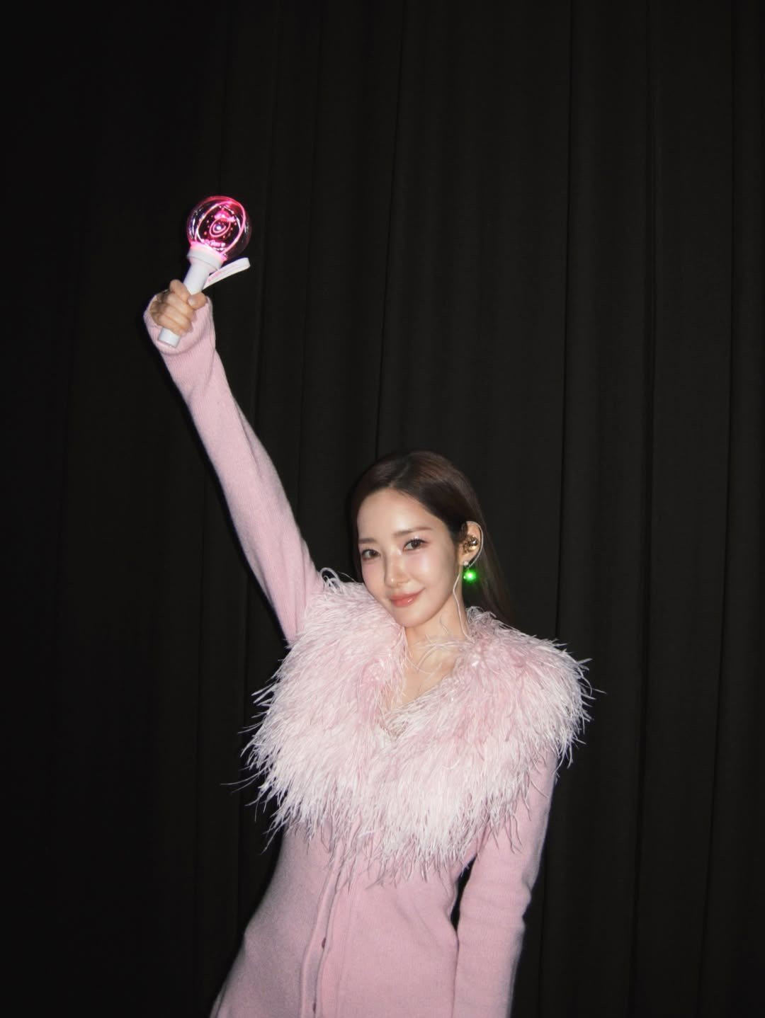 Mỹ nhân đình đám một thời gây shock với thân hình gầy rộc chỉ nặng 37kg