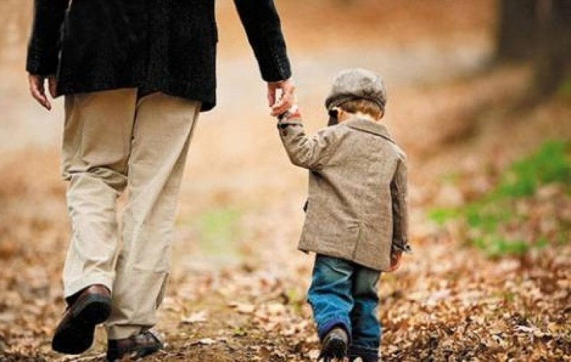 'Gà trống nuôi con' giữa lòng Hà Nội: Khi vợ ngoại tình rồi từ bỏ quyền nuôi con để 'sống đời tự do' - Ảnh 2.