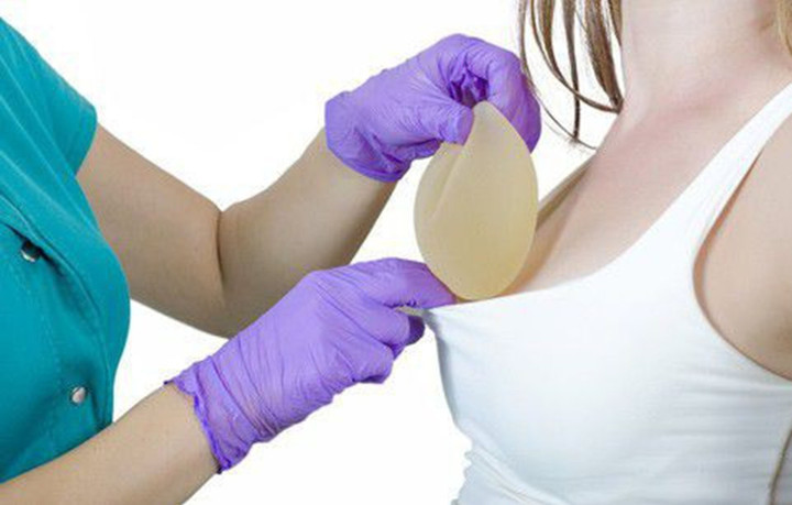 Chị em cần sáng suốt khi thẩm mỹ.