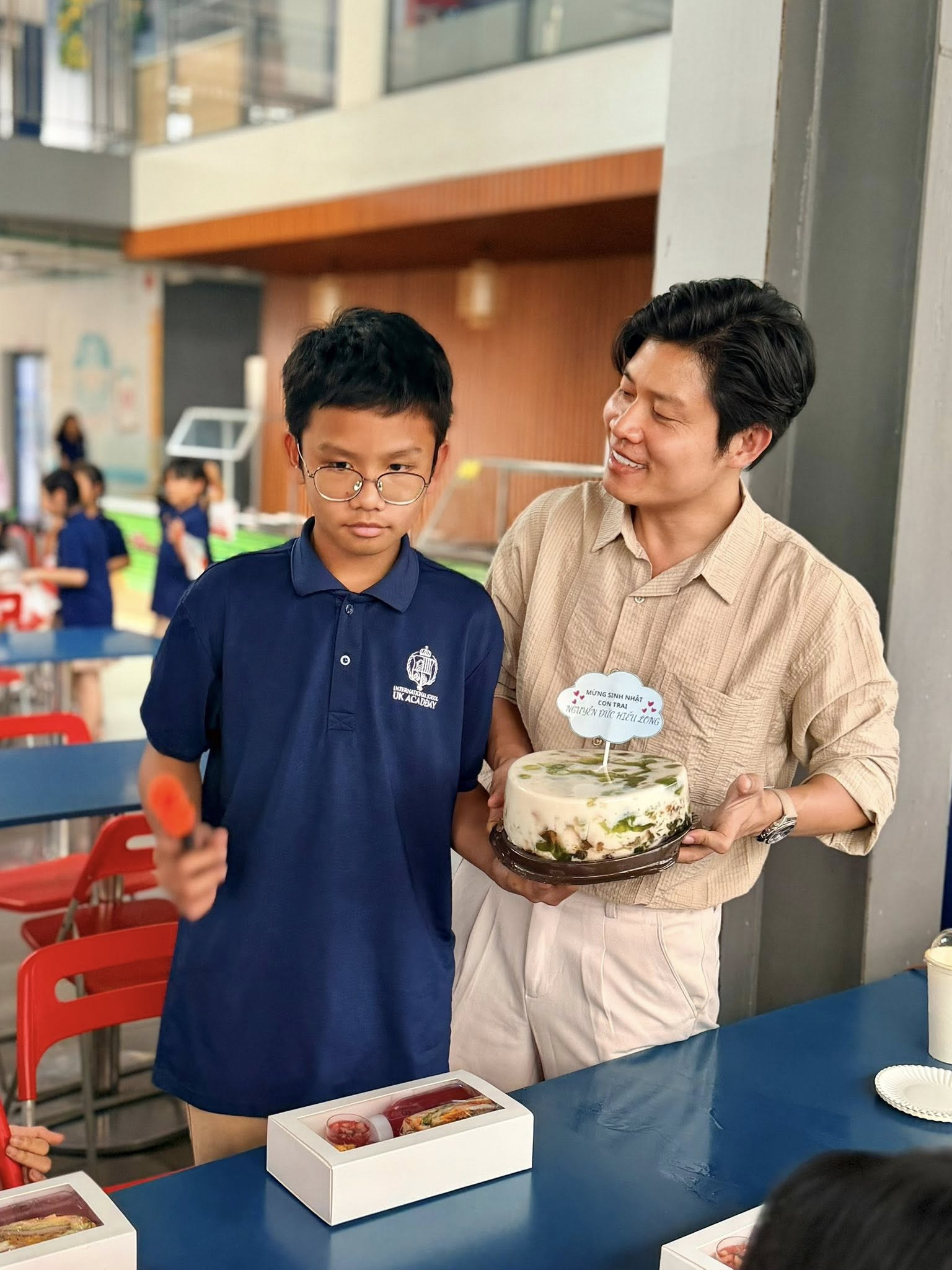 Nhạc sĩ Nguyễn Văn Chung không muốn bị 'đẩy thuyền' với ca sĩ Võ Hạ Trâm - Ảnh 3.