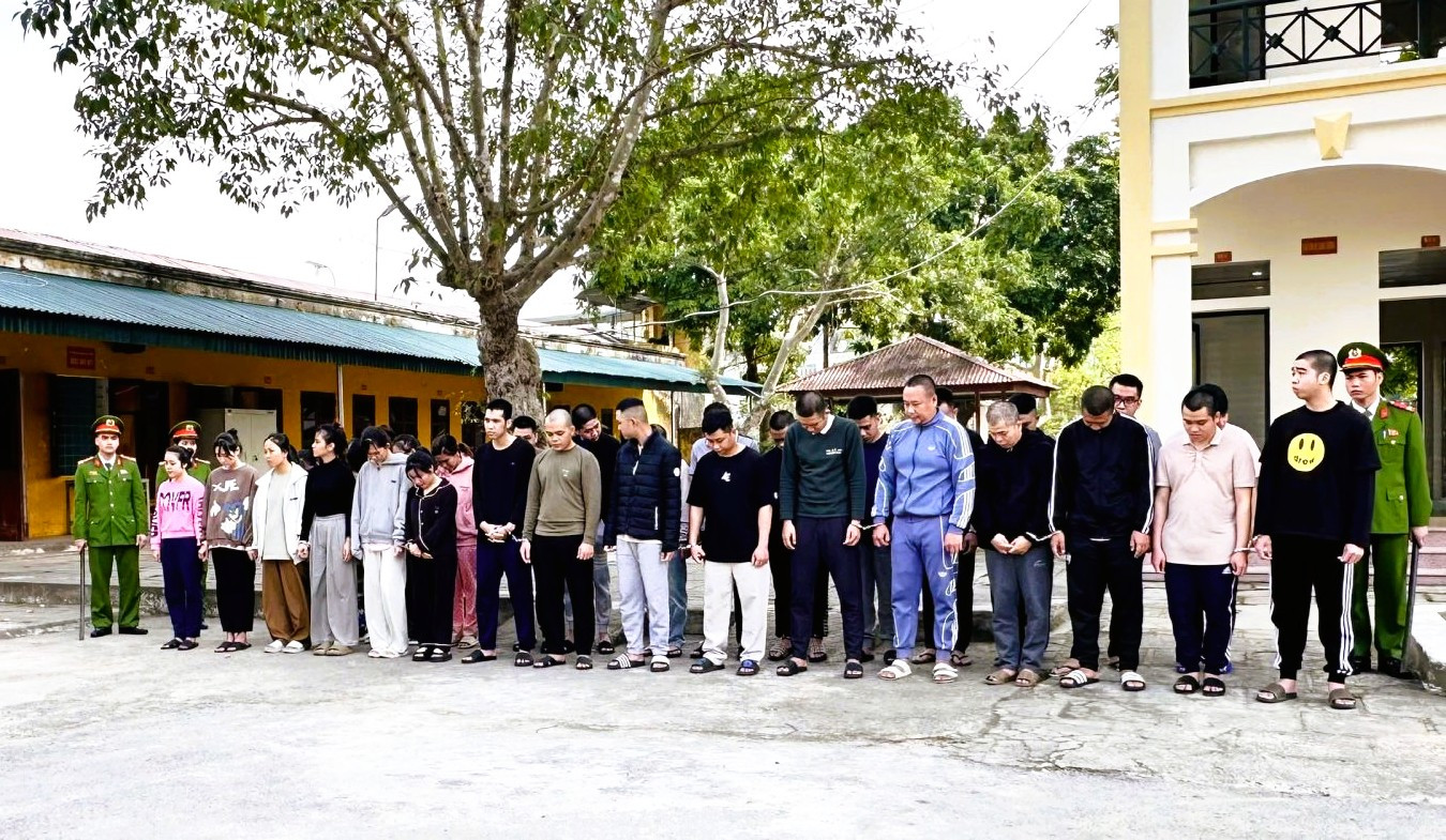 Triệt phá đường dây lừa đảo, bắt nhiều chủ tịch, giám đốc công ty