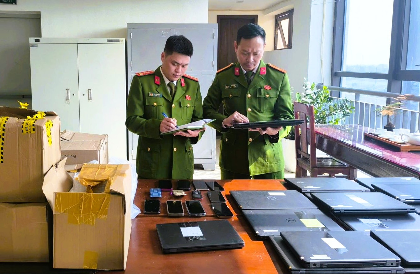 Triệt phá đường dây lừa đảo, bắt nhiều chủ tịch, giám đốc công ty