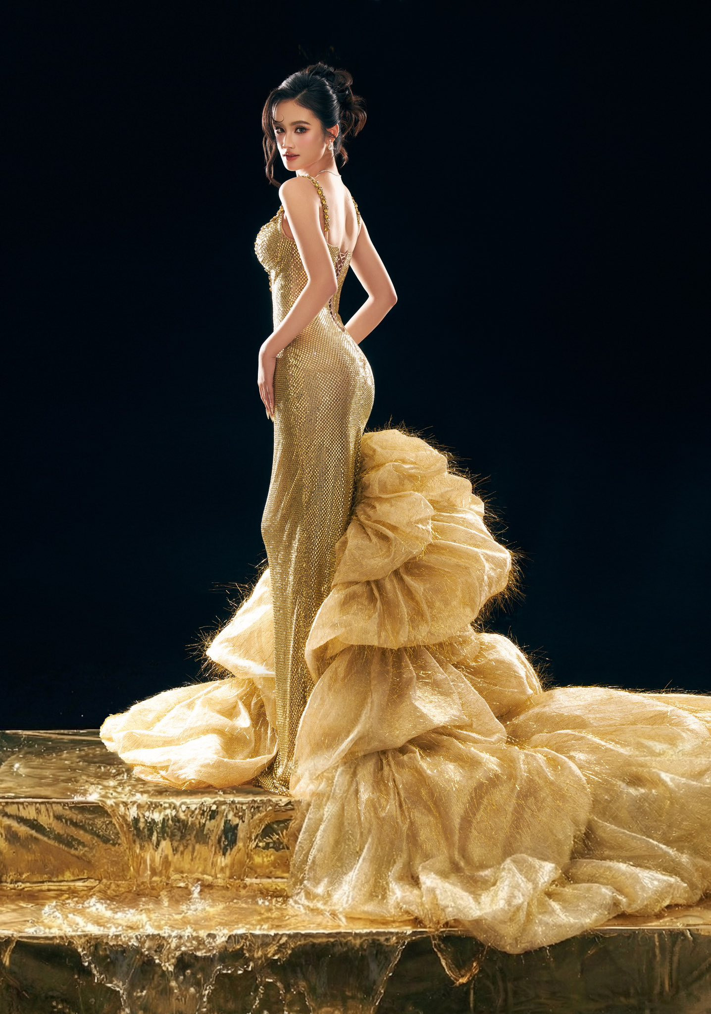 Ý Nhi chia sẻ khoảnh khắc đáng nhớ cuối năm 2025 và hành trình trưởng thành - Ảnh 5.