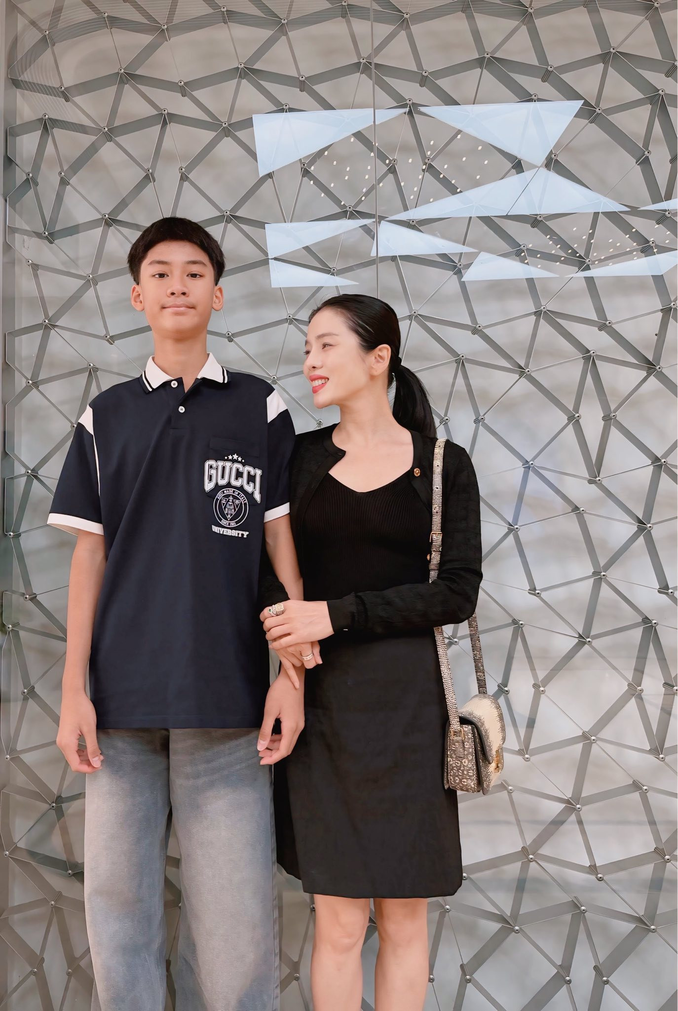 Con trai Lệ Quyên 14 tuổi có chiều cao vượt trội - Ảnh 3.