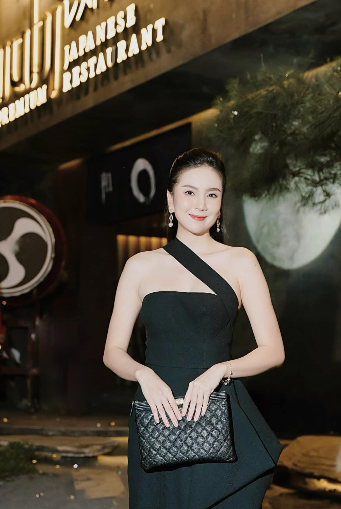 Học MC Mai Ngọc cách phối đồ xuống phố - Ảnh 13.