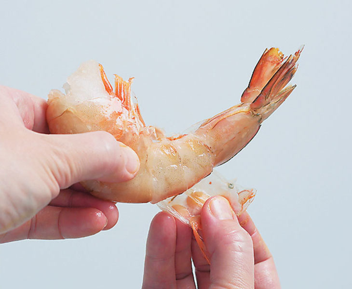 Người đàn ông 60 tuổi tử vong đột ngột sau khi ăn món