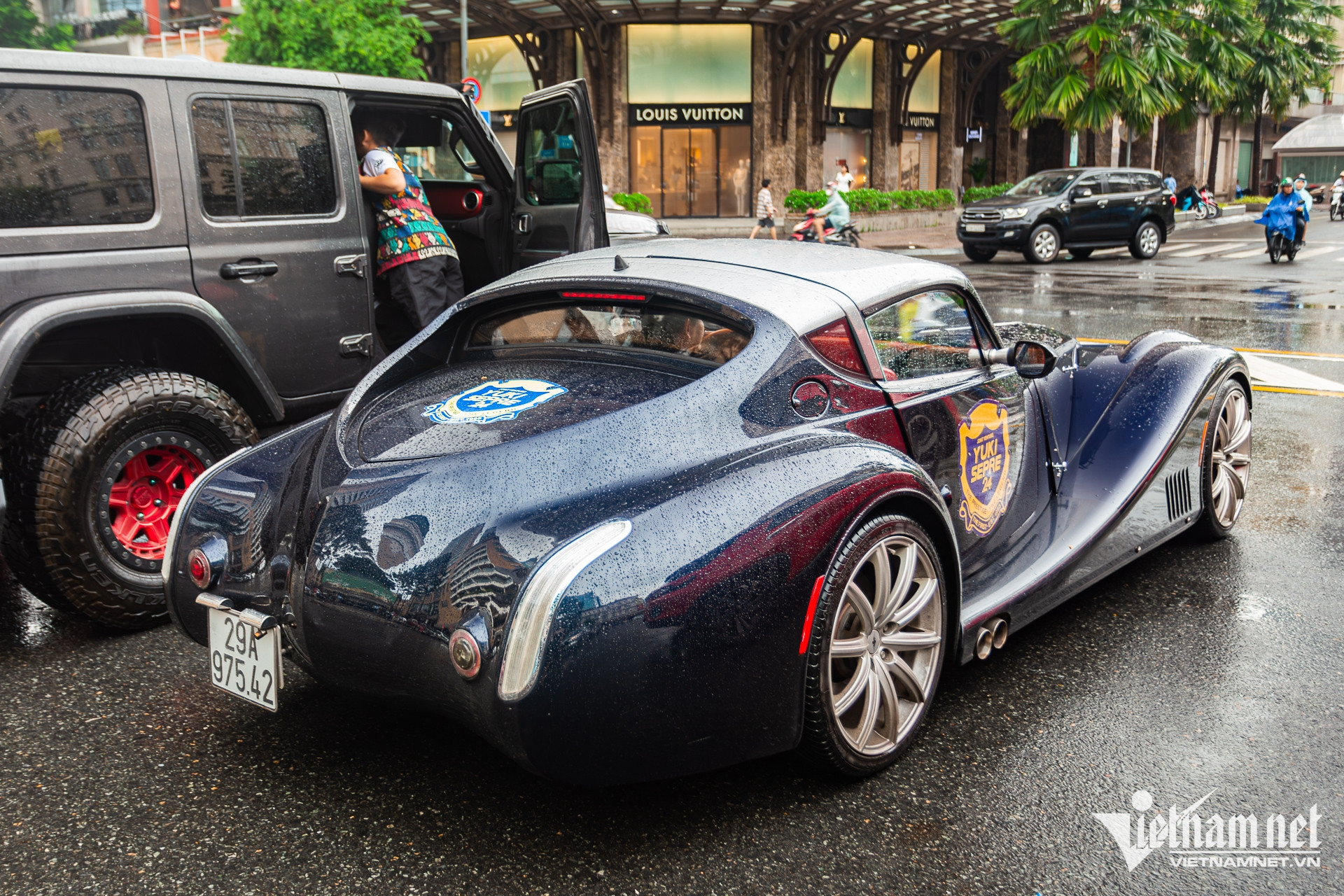 W-sieu xe morgan 2.JPG.jpg