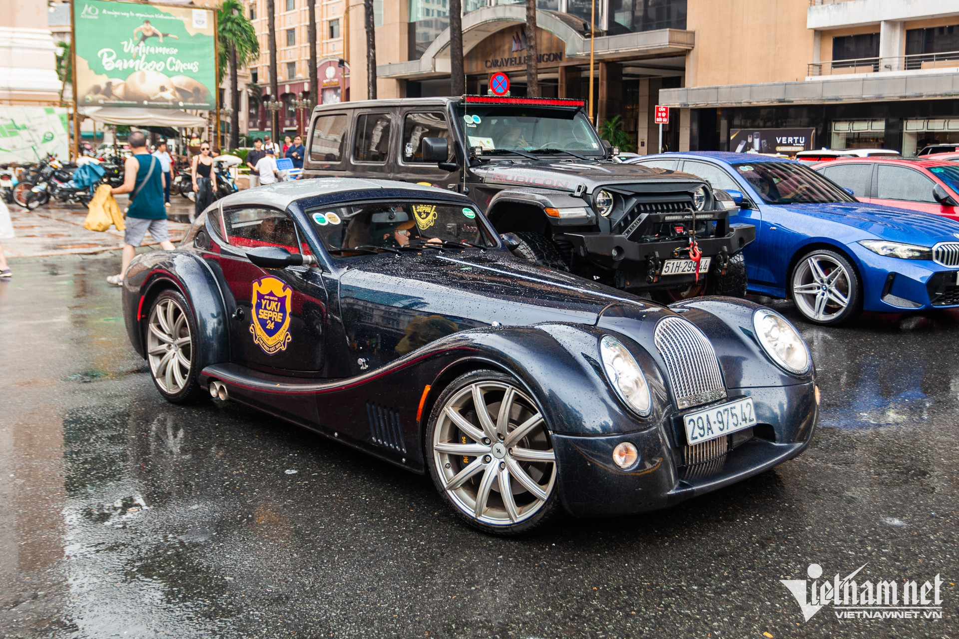 W-sieu xe morgan 7.JPG.jpg