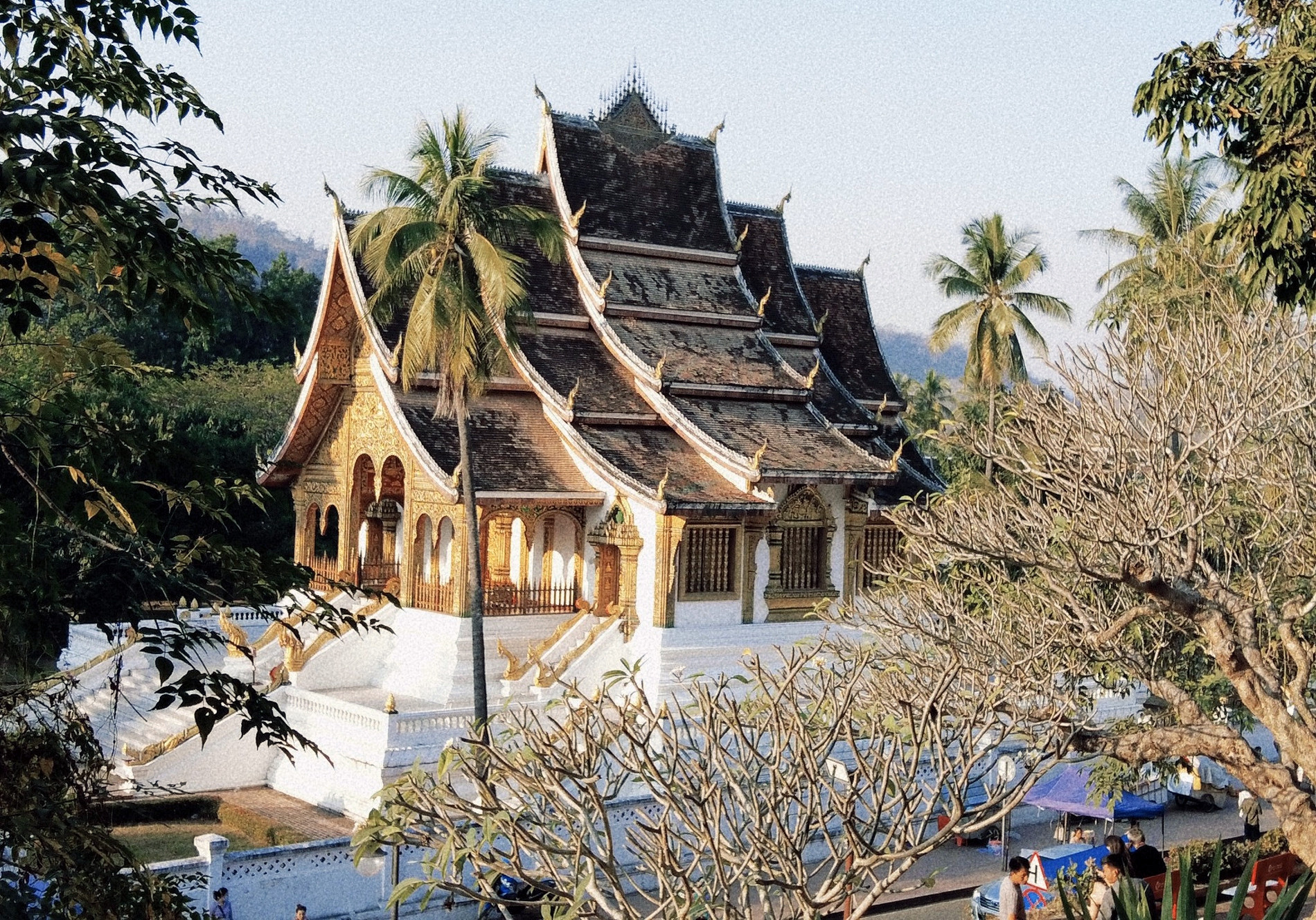 luong pha bang cung dien hoang gia 508.jpg