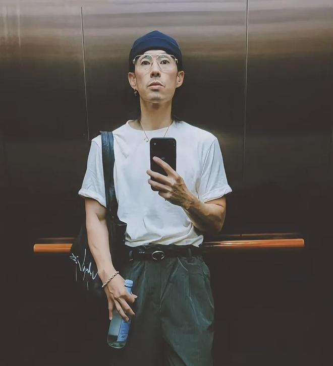 Ngoại hình gầy rộc hốc hác khó tin của tài tử nhóm F4 Vườn Sao Băng