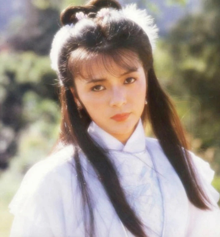 Vai diễn Tiểu Long Nữ giúp Trần Ngọc Liên nổi đình đám.