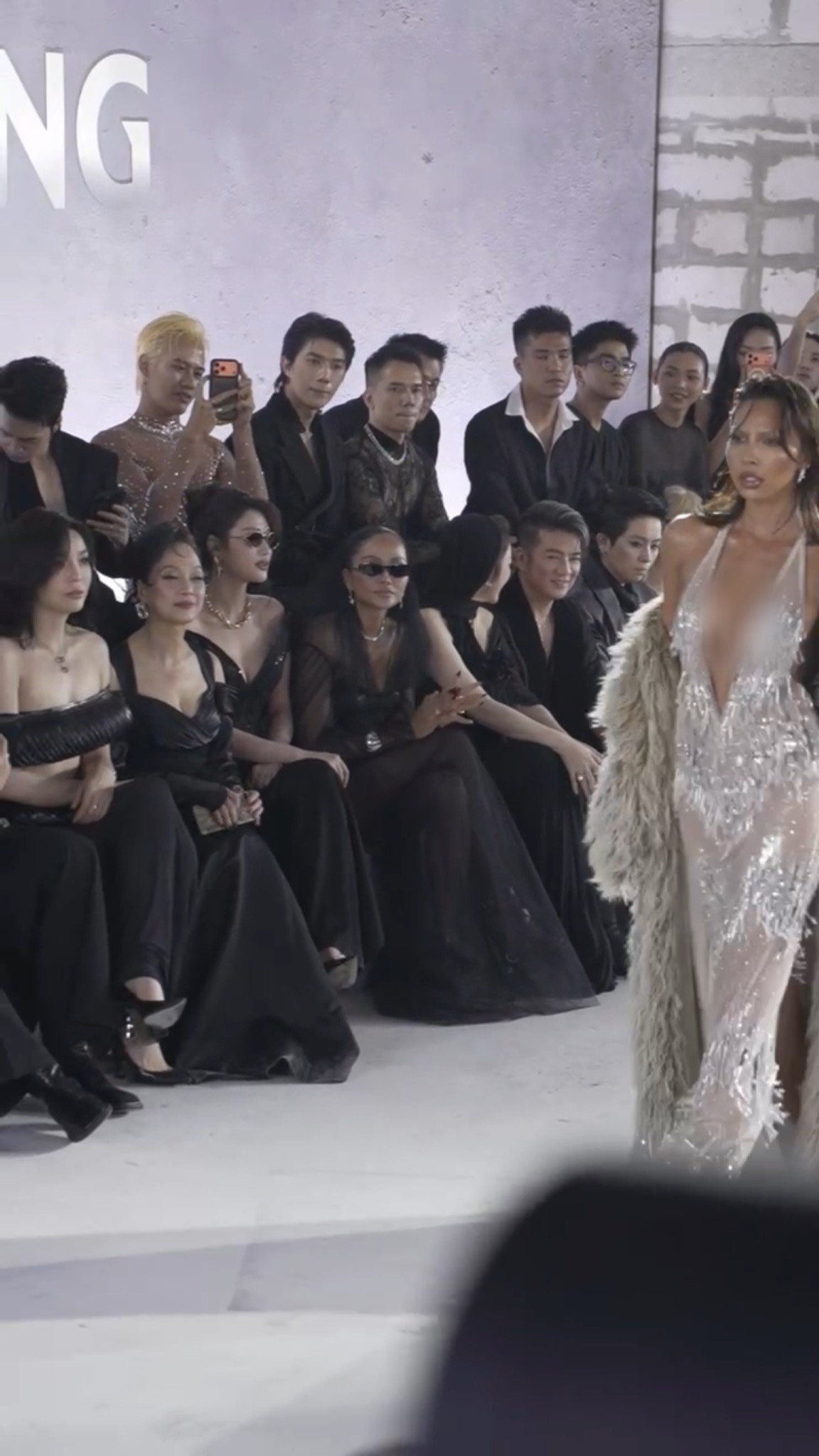 Phản ứng của Kỳ Duyên  Thiên Ân khi nhìn thấy Minh Triệu