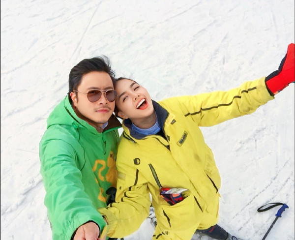 Hoa khôi Tây Đô sau 21 năm đăng quang có hạnh phúc viên mãn bên chồng - đạo diễn trăm tỷ - Ảnh 8.