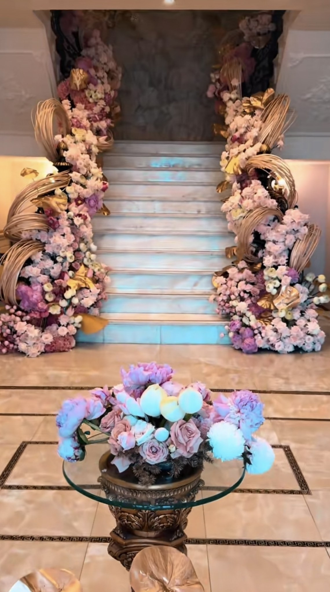 Cơ ngơi sang trọng của gia đình Tiên Nguyễn