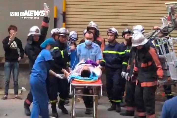 Nạn nhân may mắn sống sót sau cú rơi từ tầng cao.