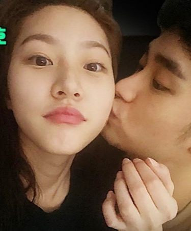 Showbiz Hàn Quốc độc hại và khắc nghiệt, họ đang vùi dập Kim So Hyun như cách họ làm với Kim Sa Ron, Lee Sun Kyun ảnh 3