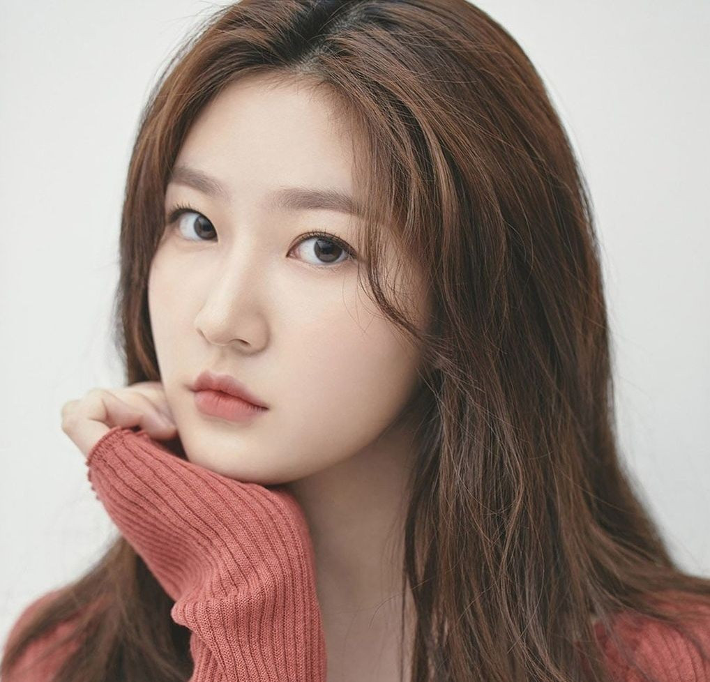 Showbiz Hàn Quốc độc hại và khắc nghiệt, họ đang vùi dập Kim So Hyun như cách họ làm với Kim Sa Ron, Lee Sun Kyun ảnh 5