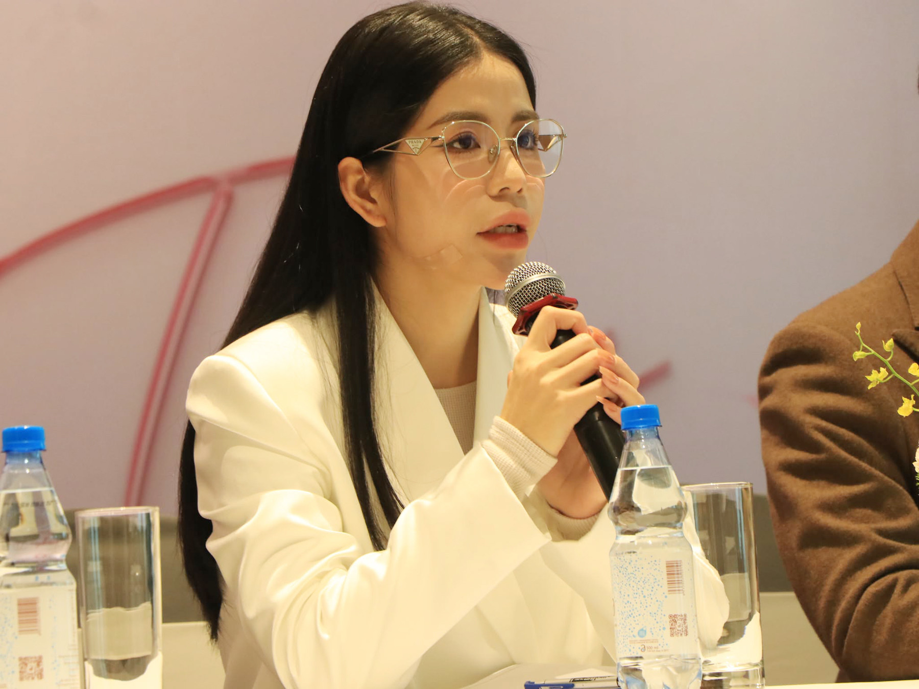 hang du muc 2 93280.jpg