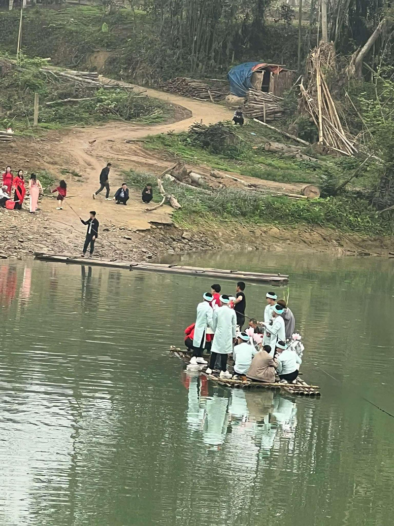 đám cưới 2.jpg