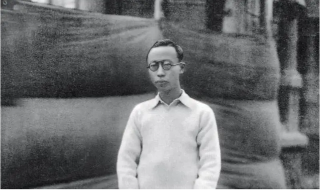 Uyển Dung thoát khỏi