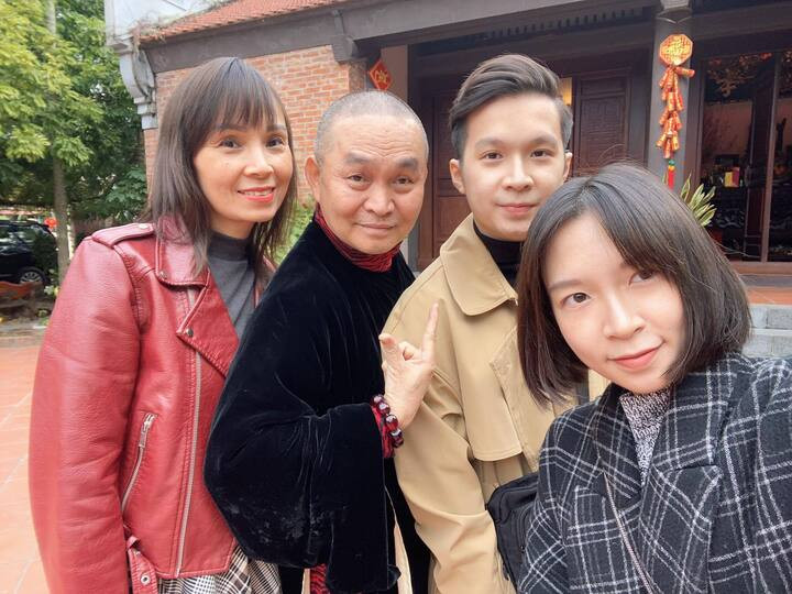 Xuân Hinh hài hước kể: