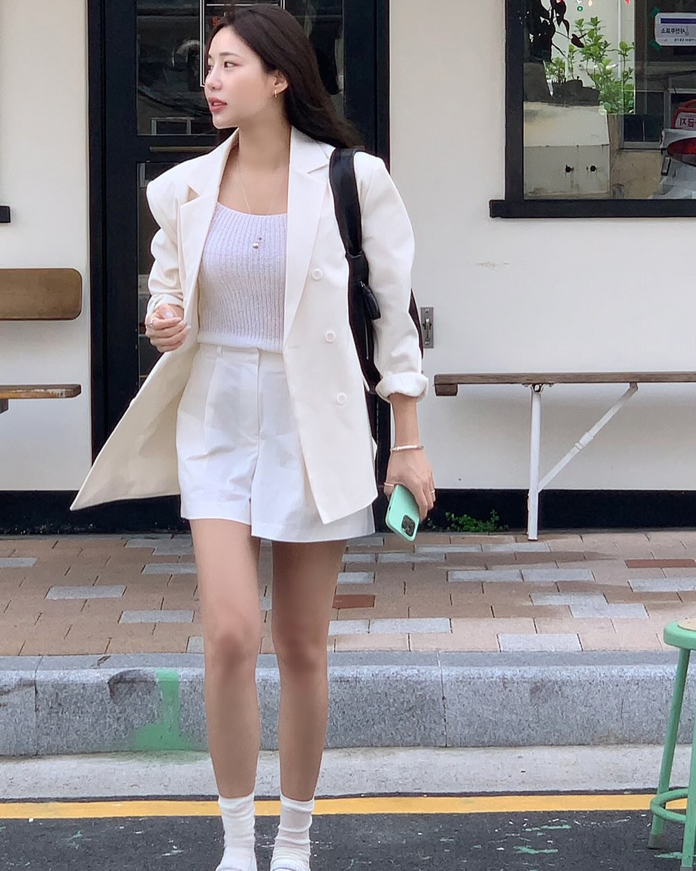 5 màu sắc trang phục