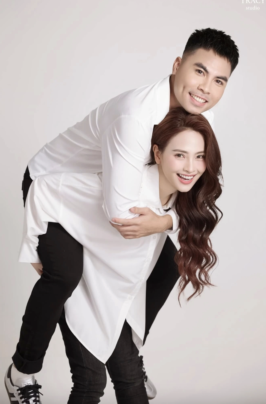 Bất ngờ với cách xưng hô của cầu thủ Đức Huy và bạn gái hơn tuổi- Ảnh 8.