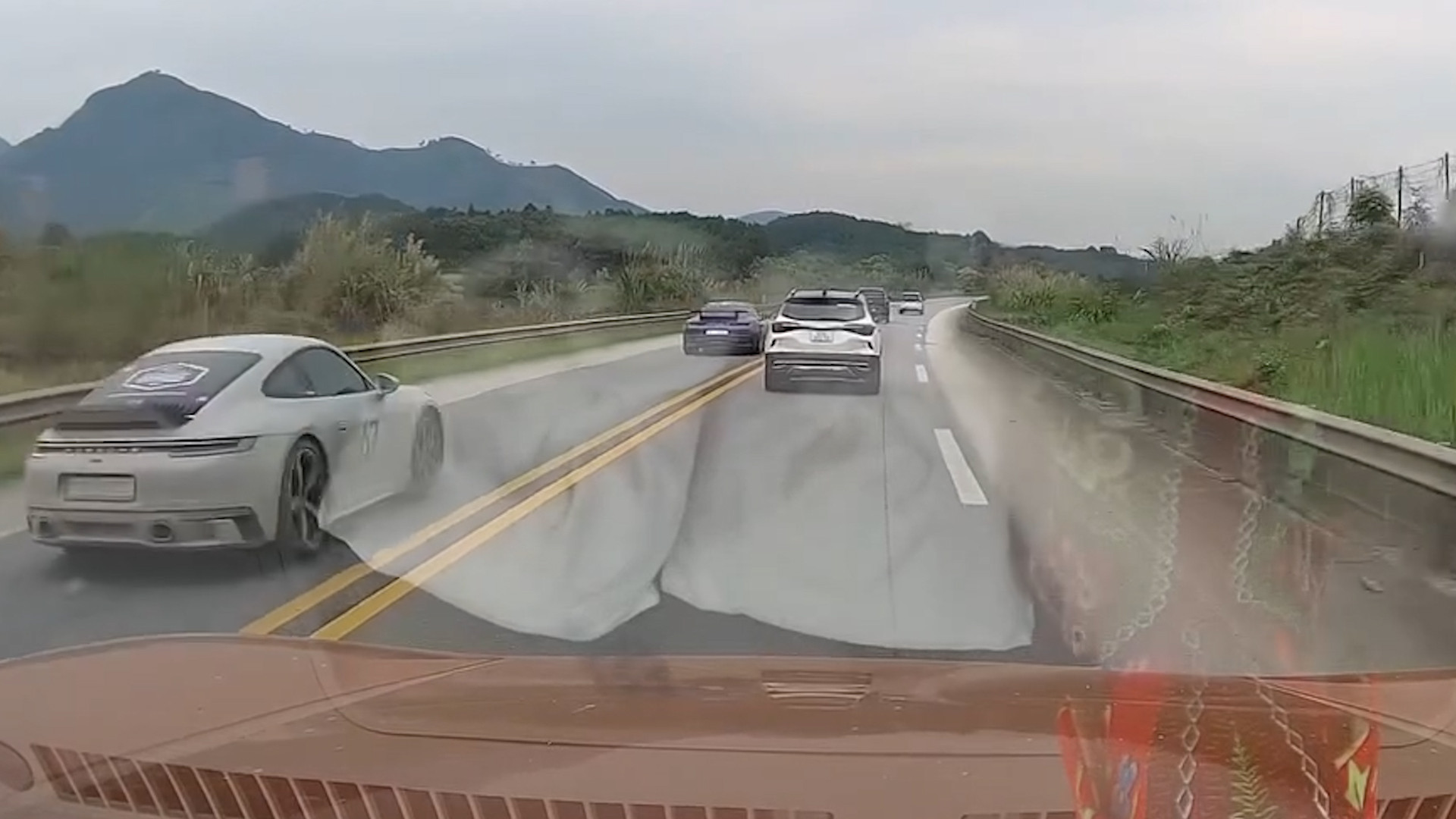 canh sat xac minh.jpg