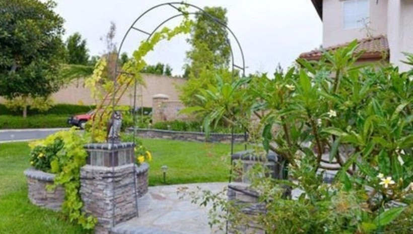 Với diện tích rộng, vợ chồng Thu Phương thoải mái trang trí các khu vực thư giãn.