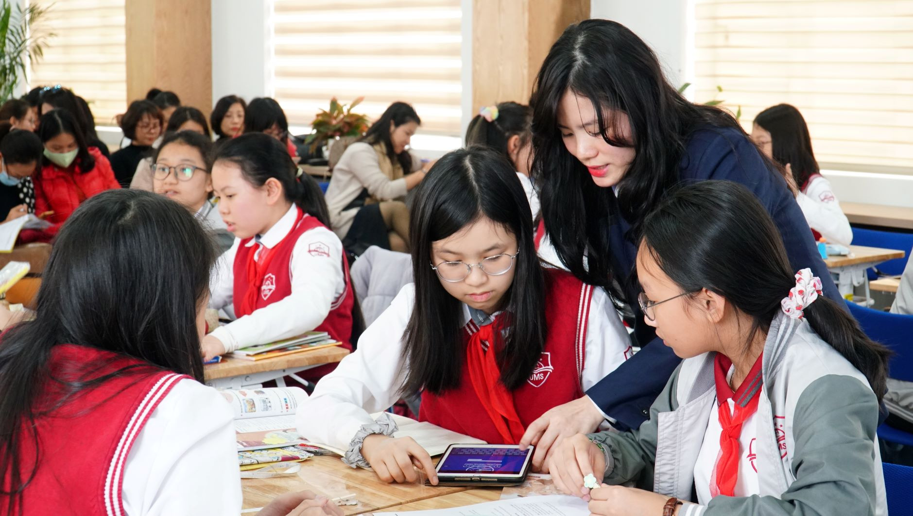 Lần đầu THCS Ngoại Ngữ tổ chức tuyển thẳng thí sinh vào lớp 6. (Ảnh minh họa)