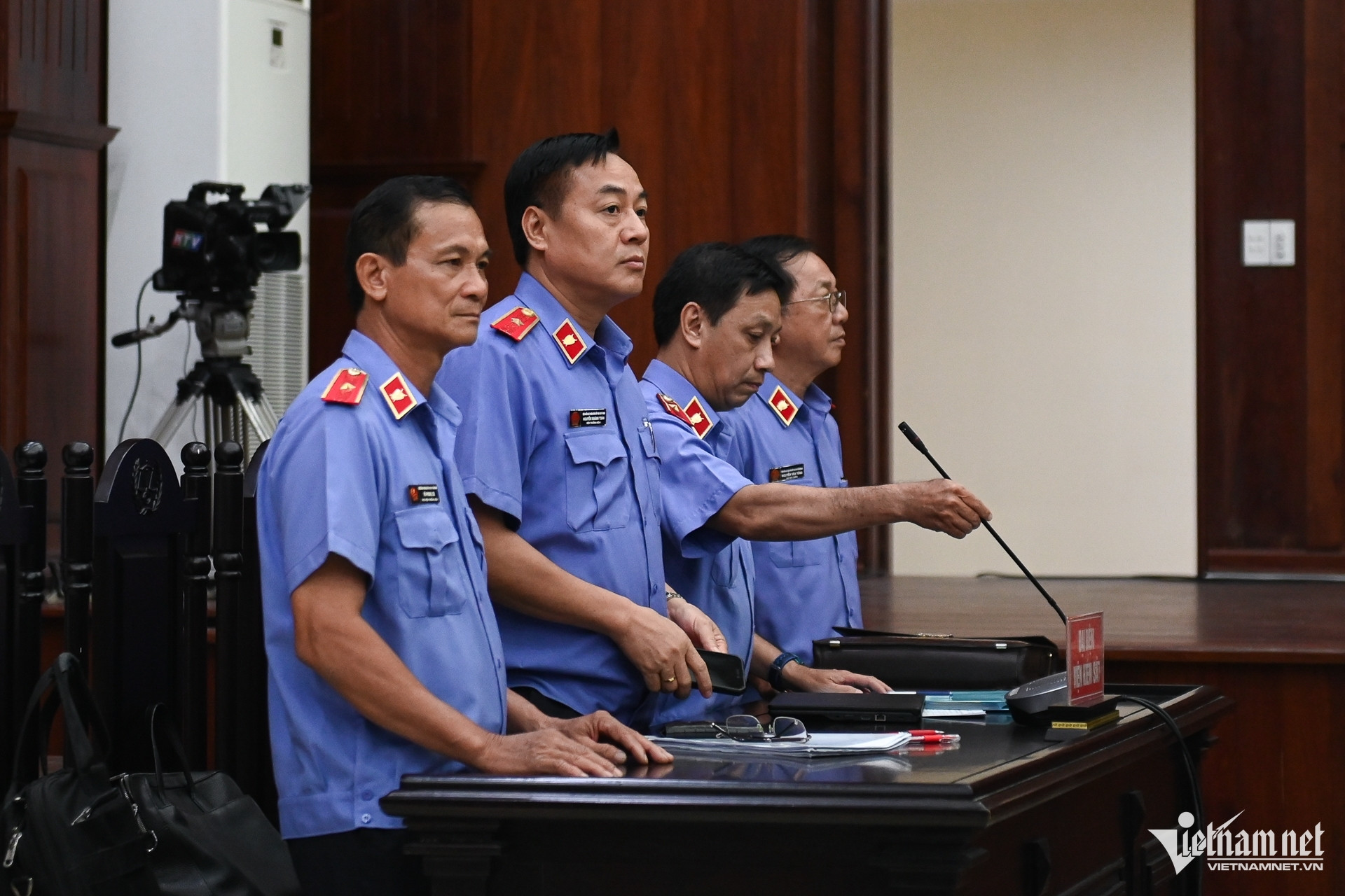 W-Trương Mỹ Lan   Nguyễn Huế 14.jpg