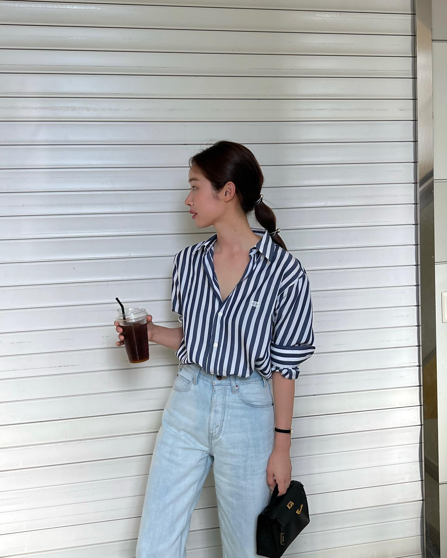 5 món thời trang công sở giúp phụ nữ U40 thêm trẻ trung- Ảnh 5.