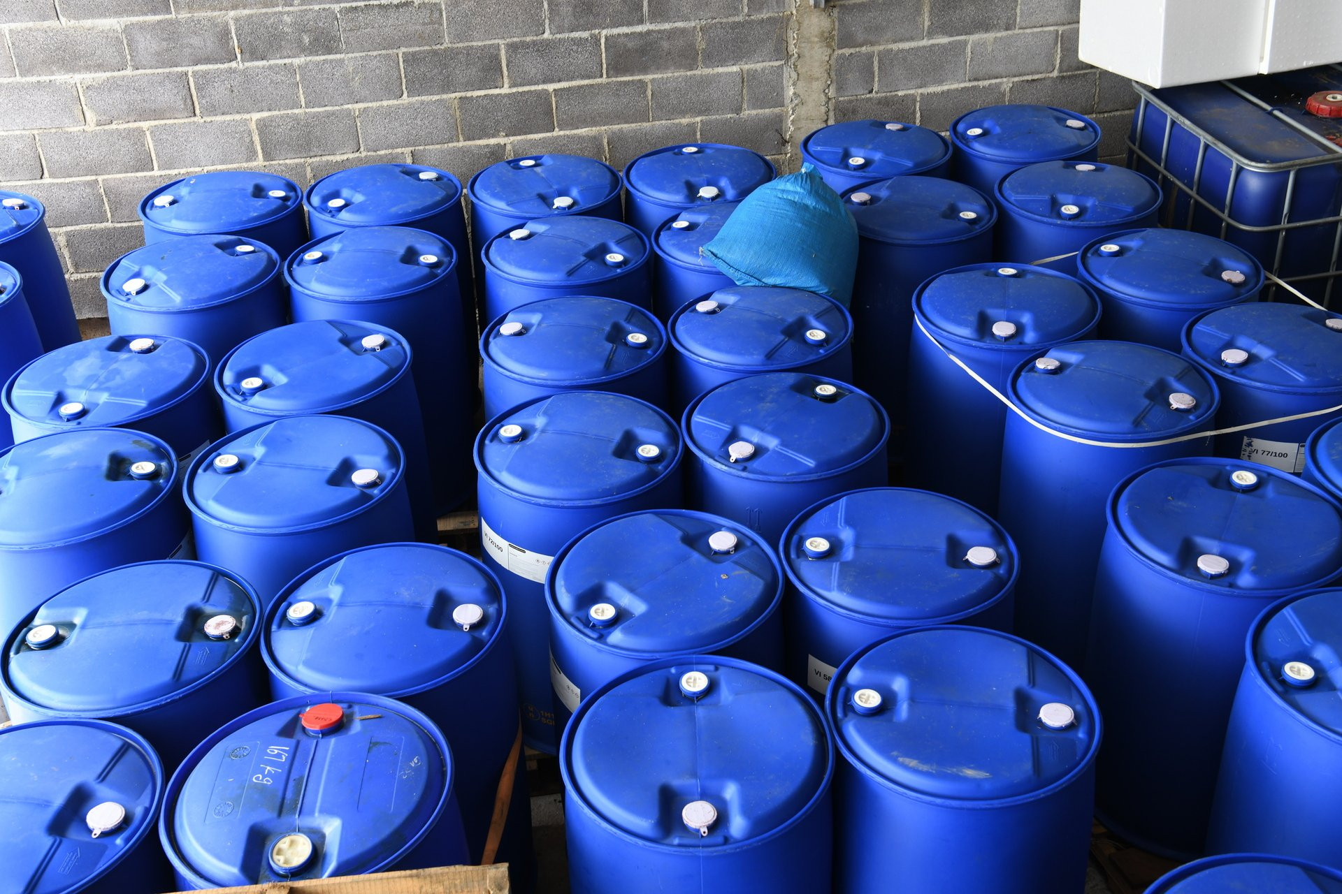 Cận cảnh triệt phá xưởng sản xuất ma túy lớn nhất Việt Nam, chứa 1,4 tấn ketamin - 4