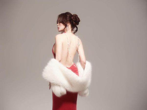 Nhan sắc đời thực gợi cảm của bà mẹ bỏ con trong 'Cha tôi, người ở lại' - Ảnh 10.