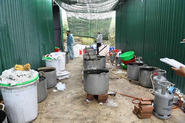 Trung tướng cảnh sát nói gì về 'nhà máy' sản xuất ma túy lớn nhất Việt Nam, sử dụng công nghệ hiện đại?- Ảnh 4.