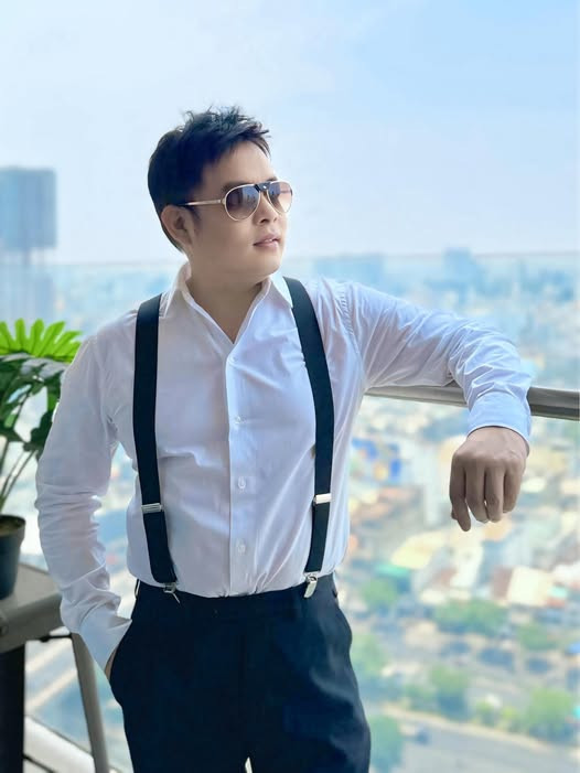 Tự tin ‘đăng ký thi nam vương’, Quang Lê gây ngỡ ngàng với ngoại hình hiện tại- Ảnh 4.