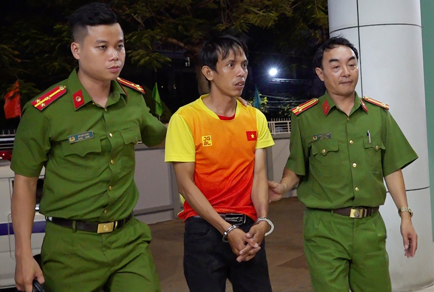 đối tượng Truong.jpg