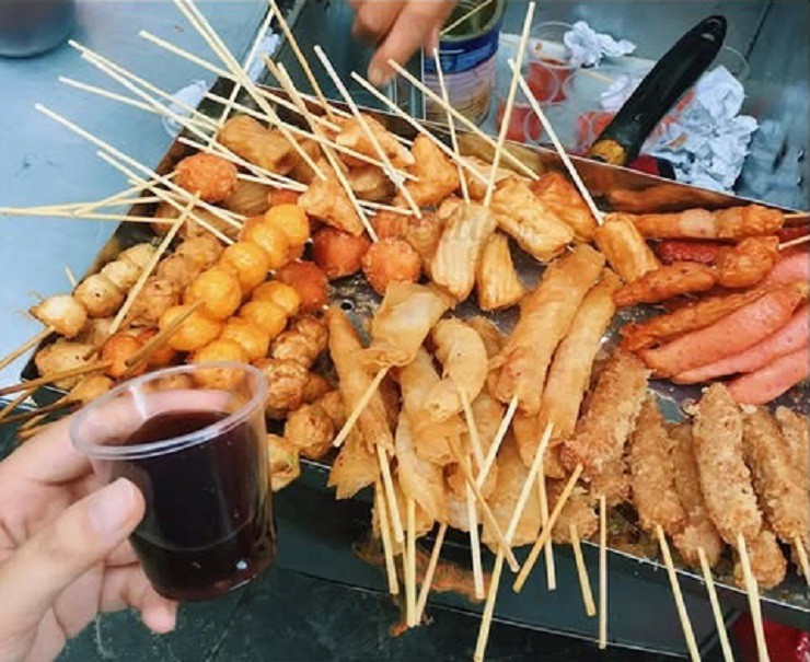 Từ vụ chủ quán