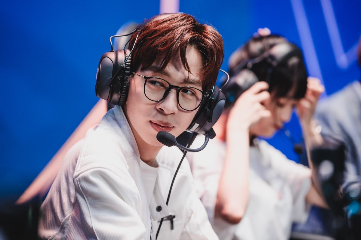 chan dung viruss nguoi dang bi ngoc kem phao va nhieu co gai reo ten 4fefd8c436e24935a3454371effeeb22 87383 66481.jpeg