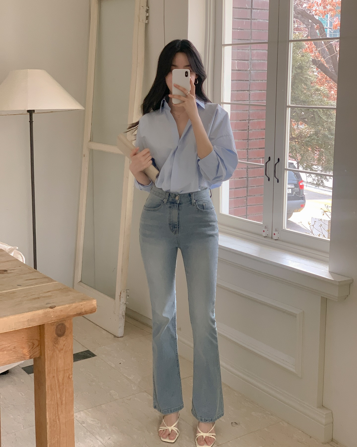 10 set đồ sáng màu dễ áp dụng, giúp bạn tự tin xuống phố ngày hè- Ảnh 4.