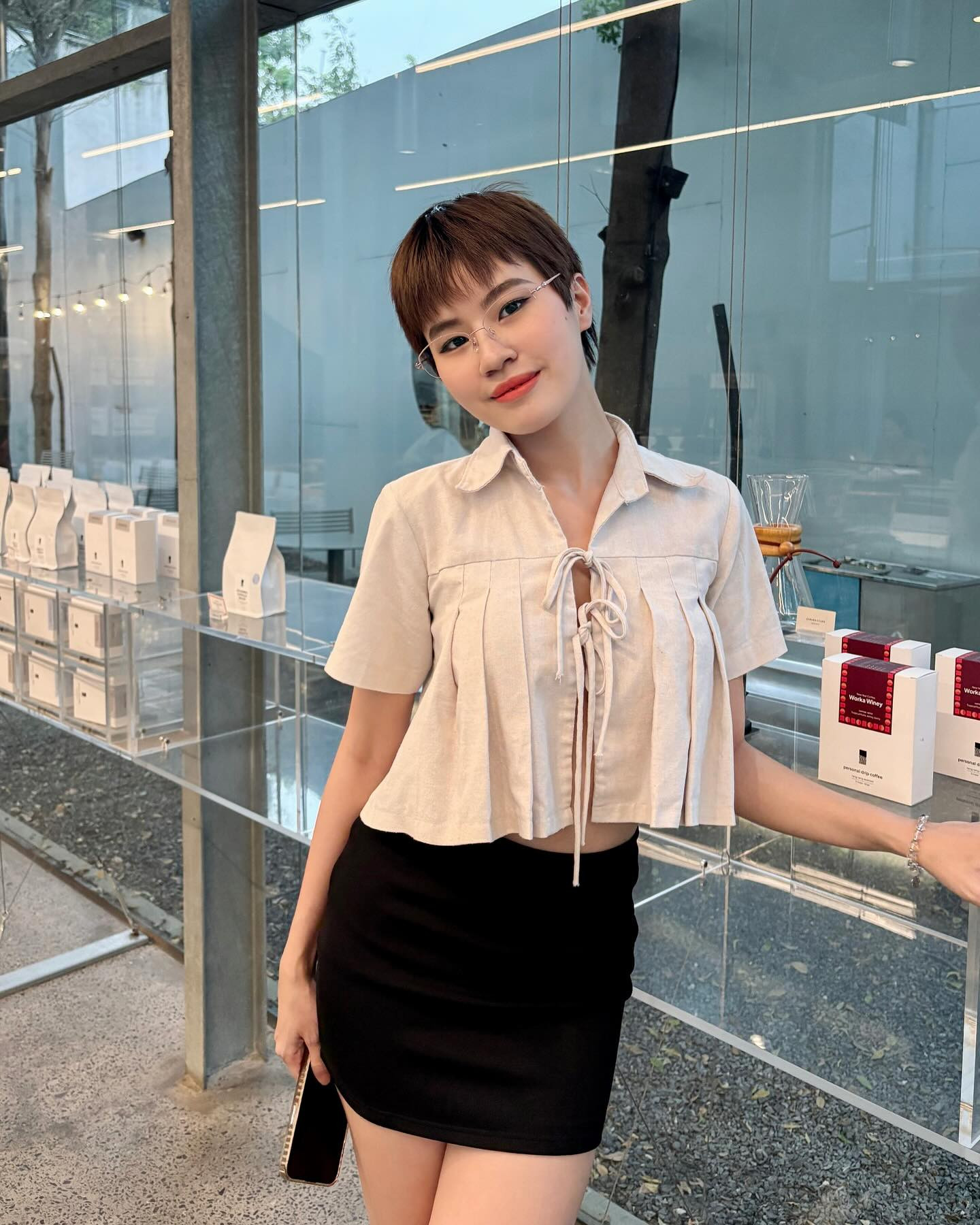 Thùy Tiên - Pháo bị gạch tên khỏi show Em Xinh Say Hi vì lùm xùm?- Ảnh 4.