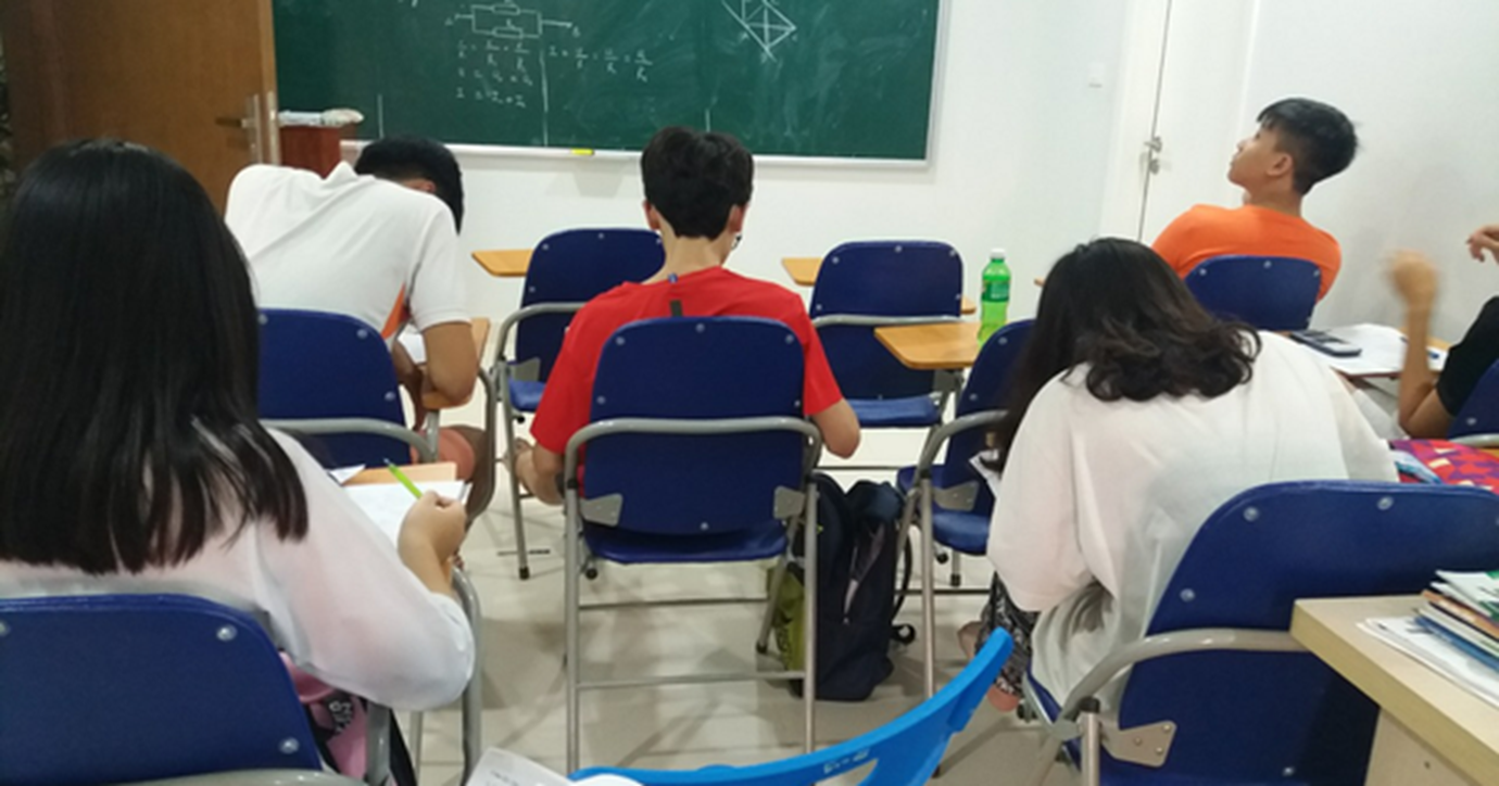 Đau đầu chuyện dạy thêm, học thêm- Ảnh 1.