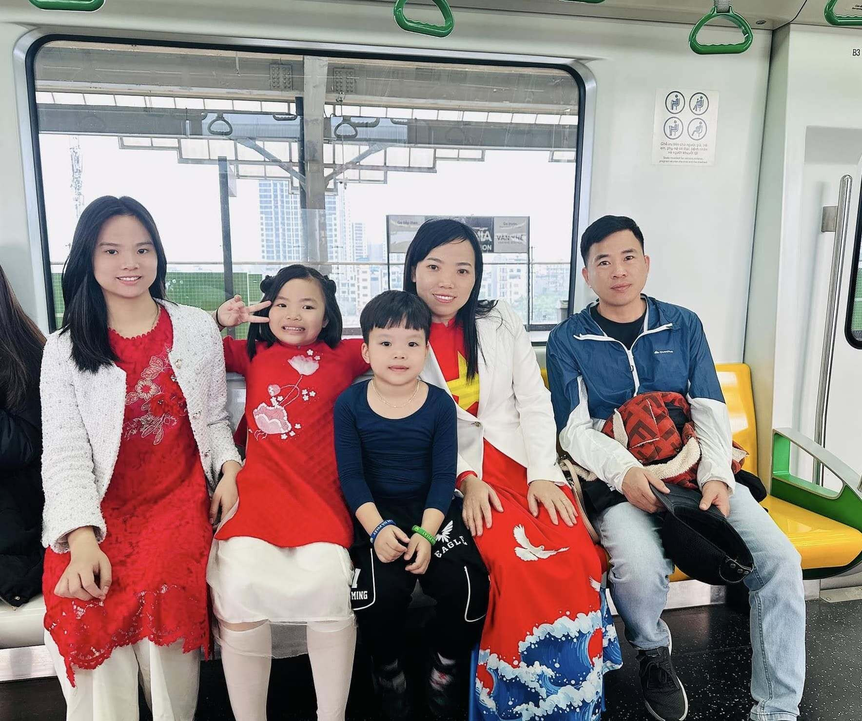 Mẹ đảm Hà Nội gây sốt với mẹo chi tiêu dù lương thấp vẫn để dành được tới 20% - 1