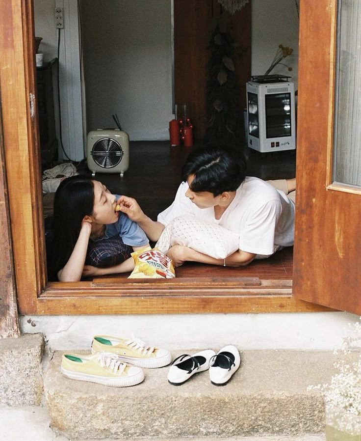 Trả 900 triệu đồng tiền thuê nhà khi sống chung với bạn gái, sốc khi biết danh tính người sở hữu căn hộ: