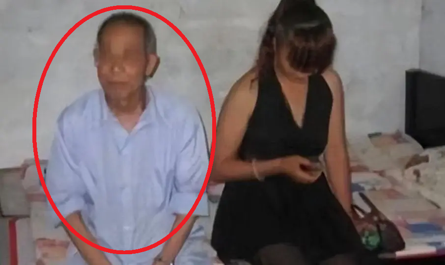 Triệt phá đường dây mại dâm, cụ ông 80 tuổi liên tiếp bị bắt tại hiện trường- Ảnh 1.