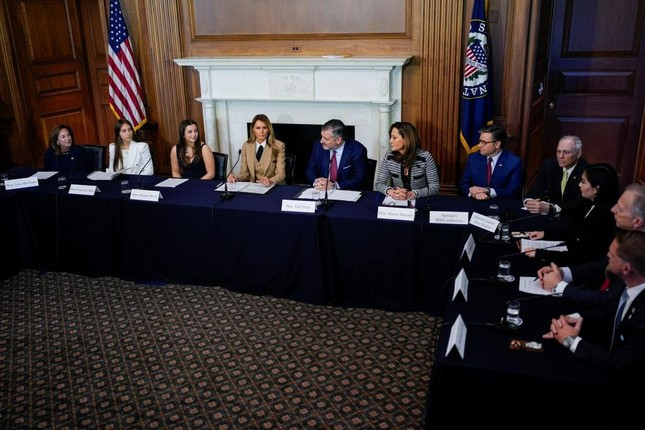 Bà Melania Trump quyền lực trước Quốc hội Mỹ ảnh 3